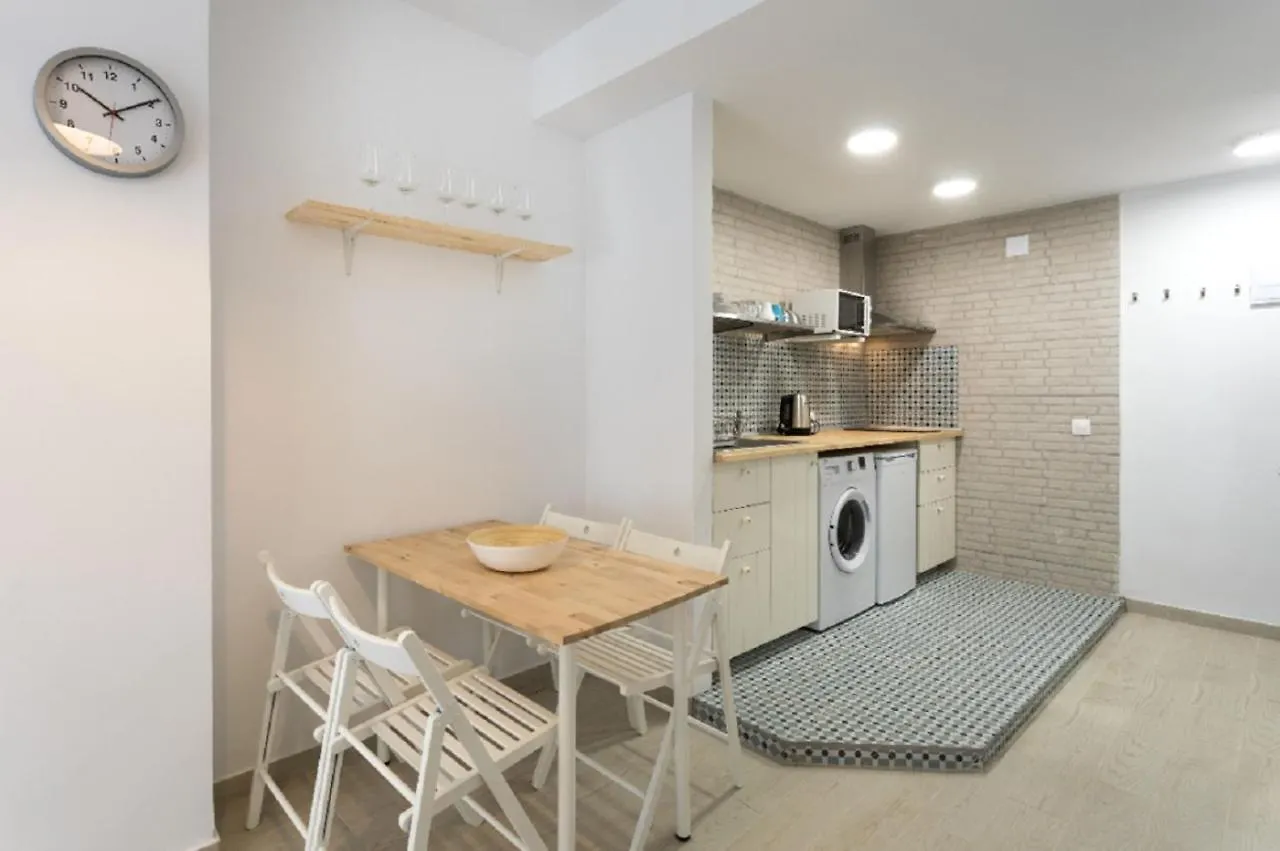 Flat Near The Beach And Center Of Tossa De Mar 
