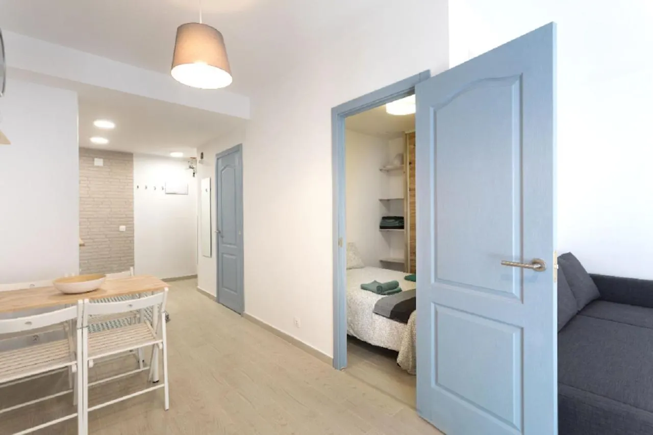 Apartment Flat Near The Beach And Center Of Tossa De Mar 